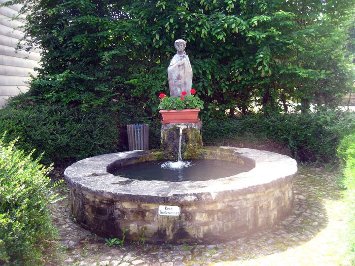 Apollonia Brunnen Hemmersdorf