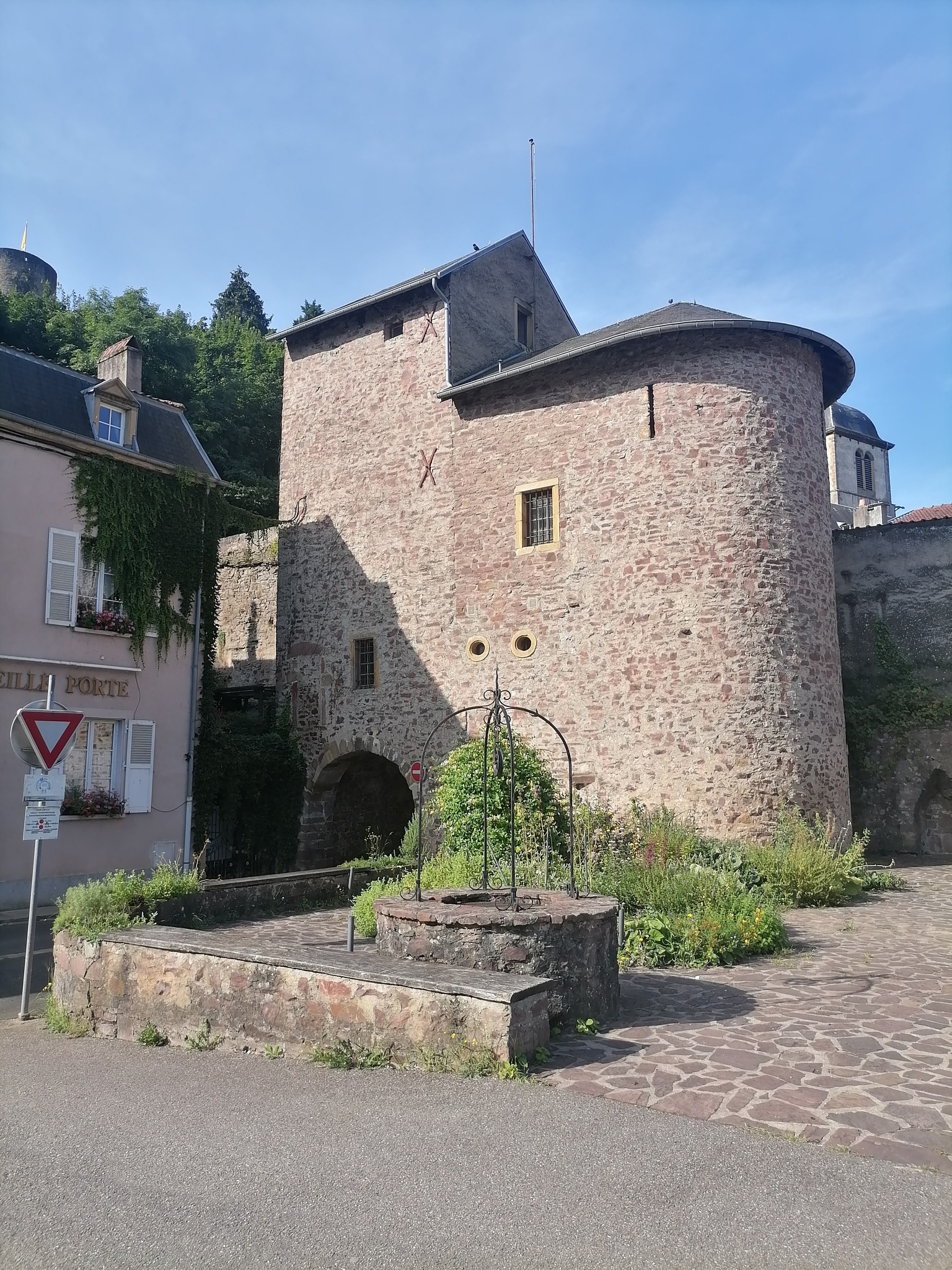 Tour de l’Horloge, der Uhr oder auch Gefängnissturm – Sierck-les-bains